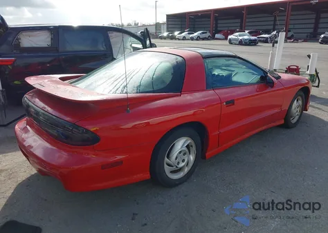 1993 Pontiac Firebird Formula/Trans Am/Gt z USA, uszkodzony, nr VIN 2G2FV22P6P2210620